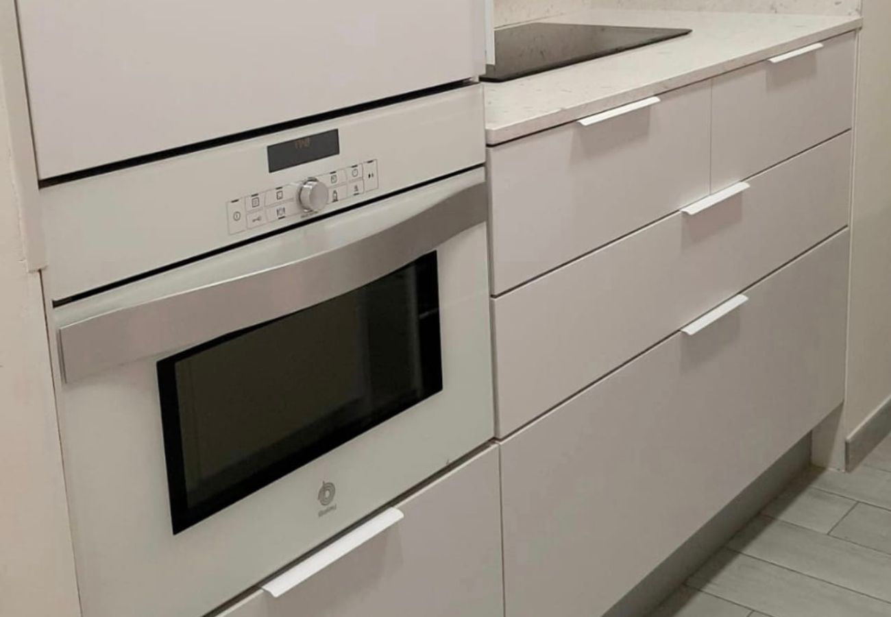 Apartamento en Zarautz - Apartamento Kiriki - Ideal para 2 personas, centro pueblo by Egona