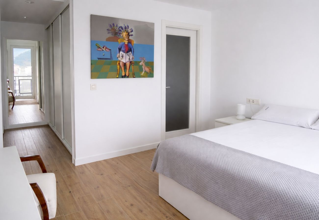 Apartamento en Zarautz - Apartamento Euromar - Piscina, tenis, playa y vista espectacular by Egona