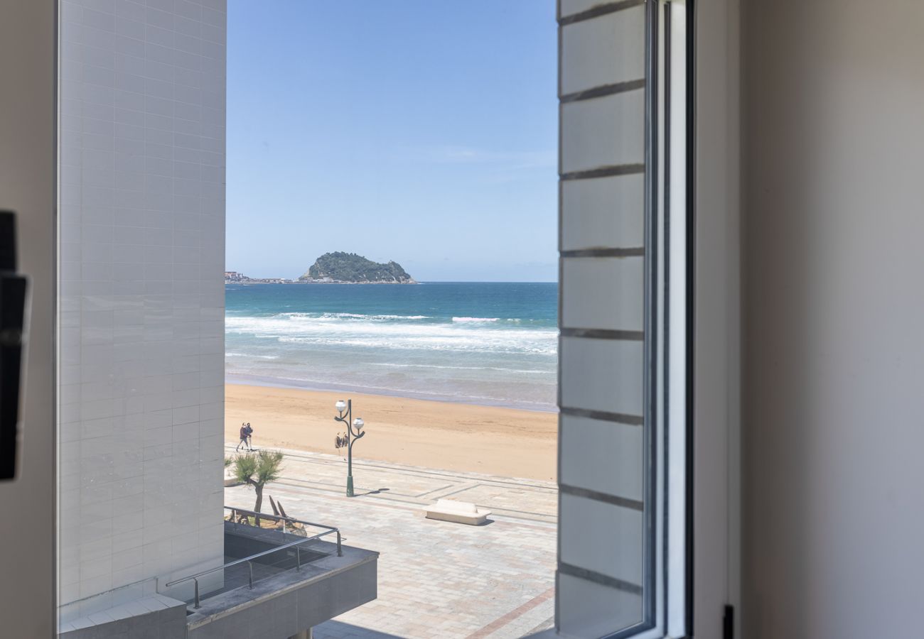 Apartment in Zarautz - Accommodation, beach and garage by Egona