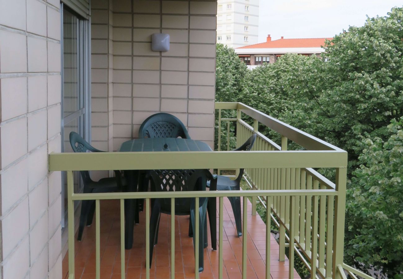 Apartment in Zarautz - Accommodation near the beach with parking by Egona