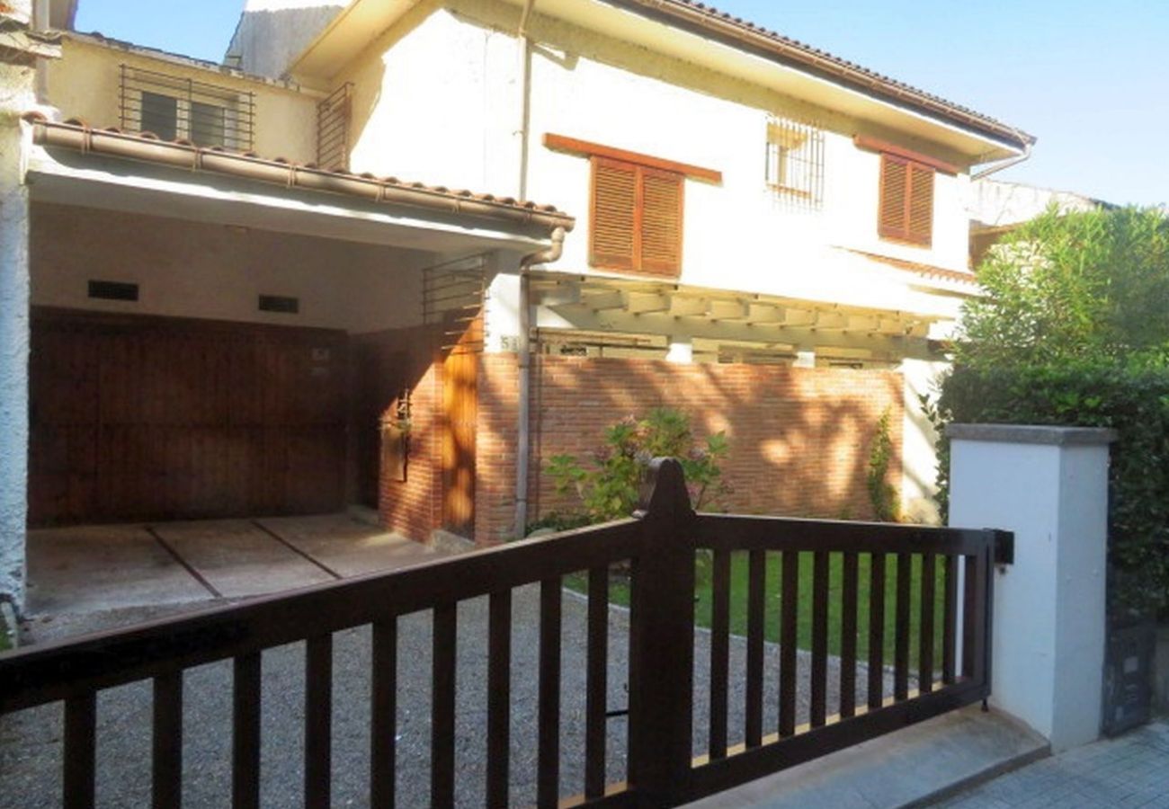 Maison mitoyenne à Zarautz - Masion à côté de la plage et du golf by Egona