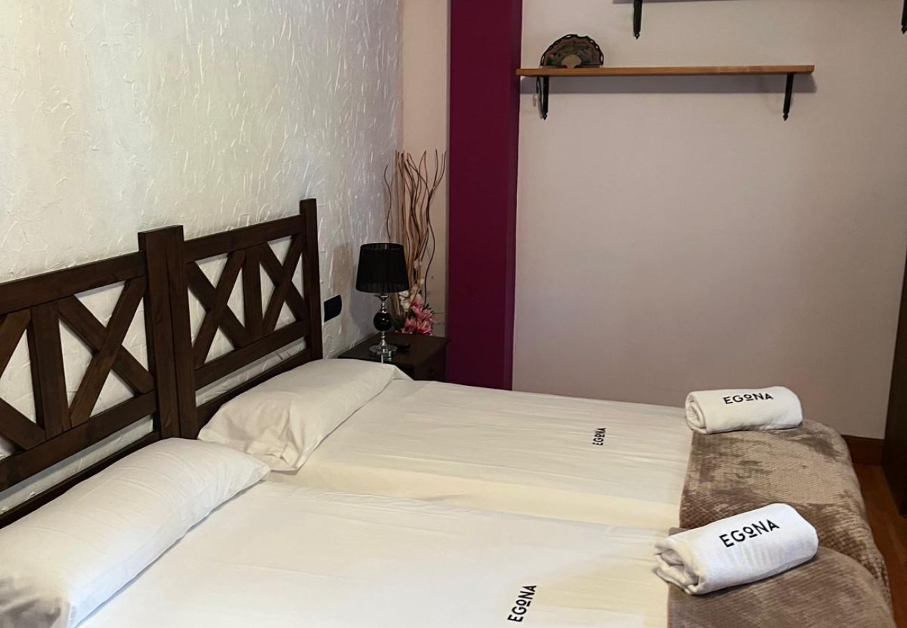 Gîte Rural à Aia - Izetaerdi – Maison de charme avec une vue exceptionnelle